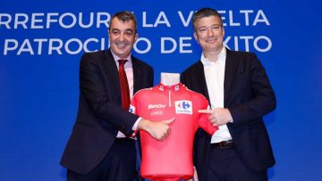 1 Foto prensa Carrefour y La Vuelta A. de Palmas y J. Guillén maillot alta